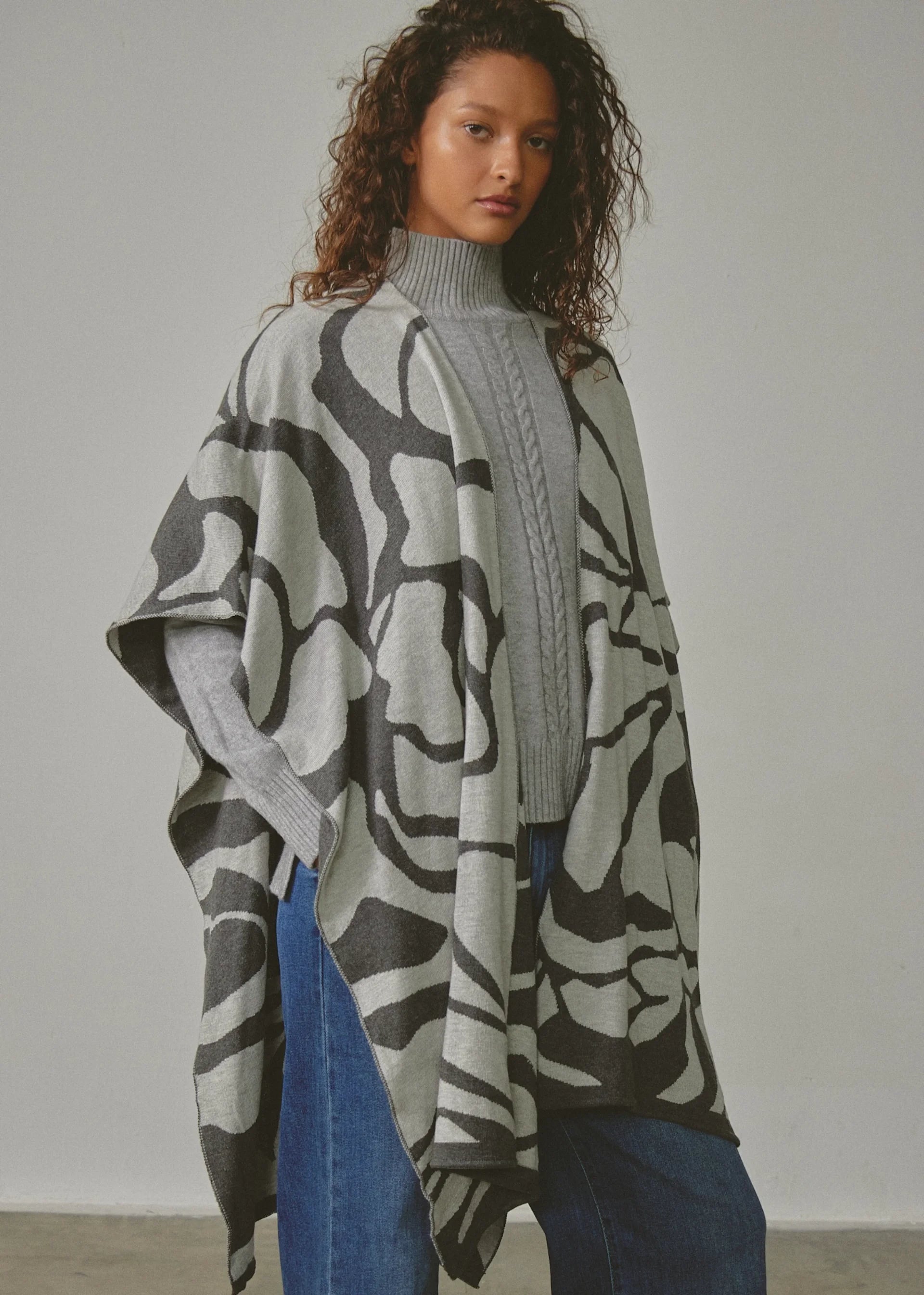 Capa doble faz Raíz Etérea