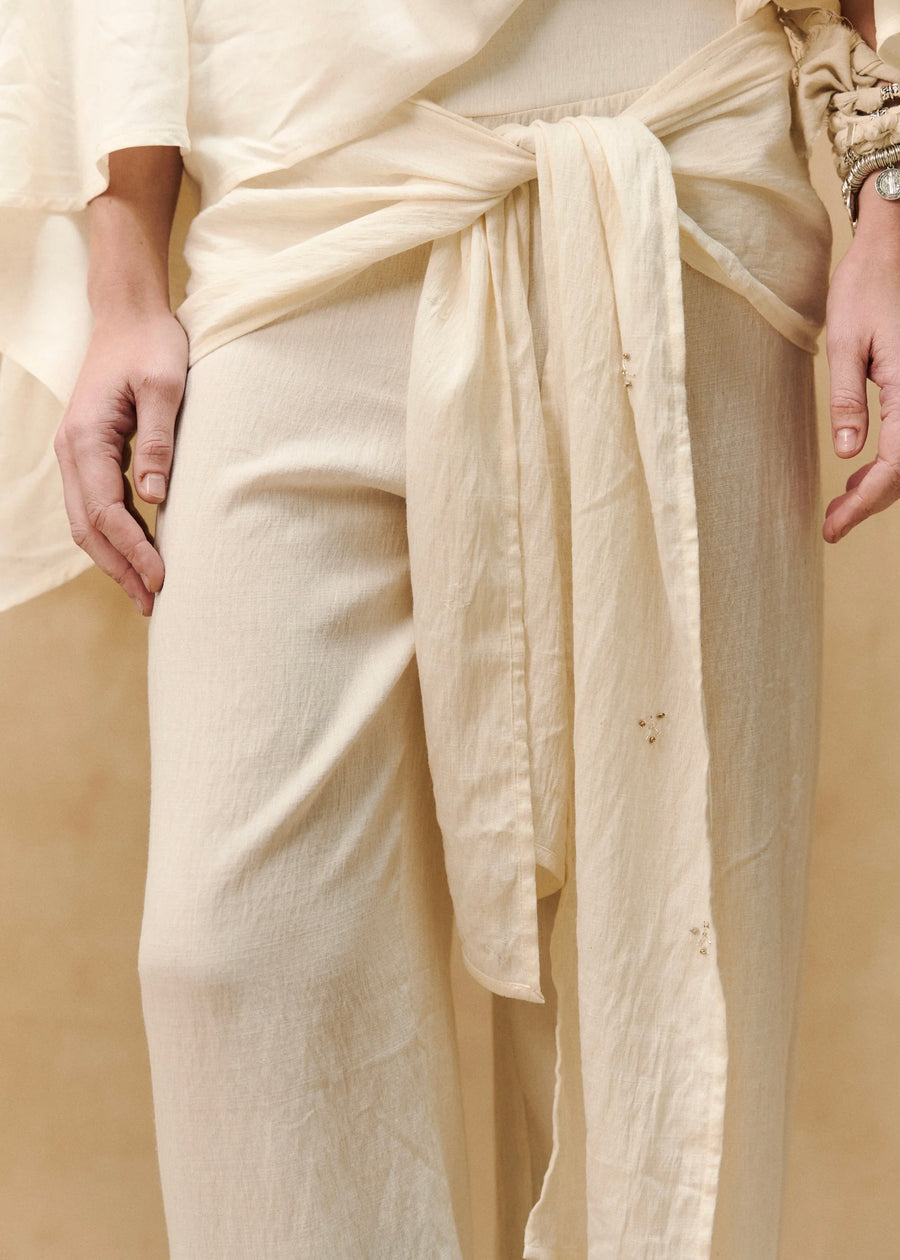 Pantalon Fuerza Serena bordado
