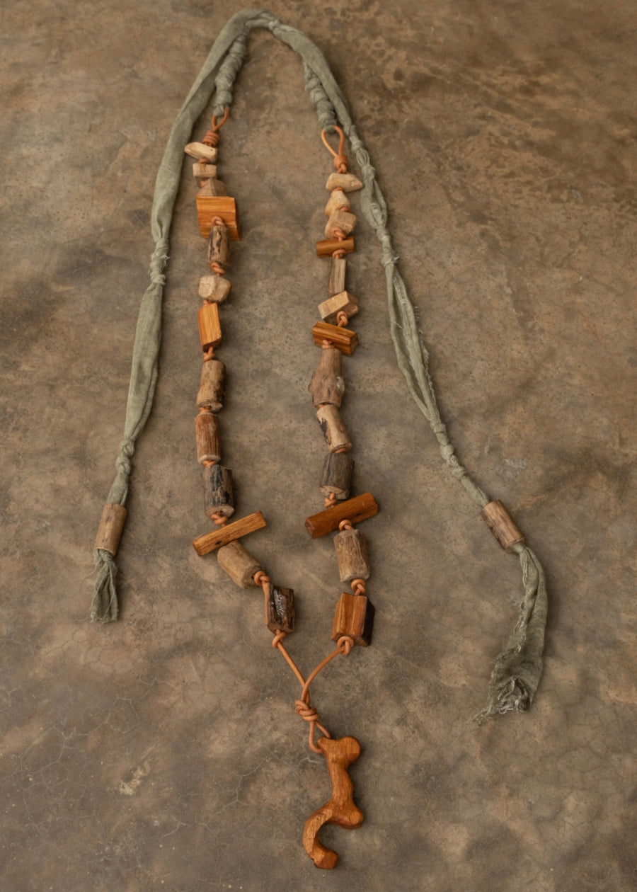 Collar Fragmento Ancestral