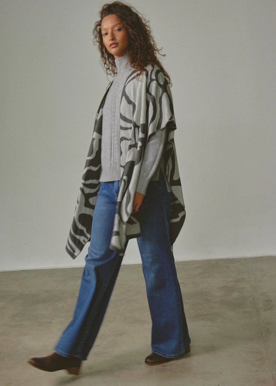 Capa doble faz Raíz Etérea