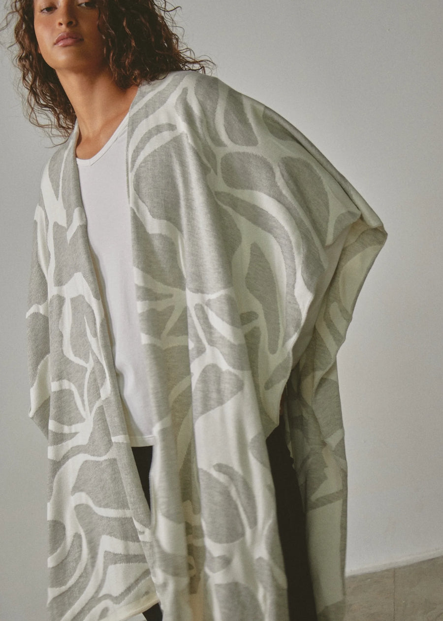 Capa doble faz Raíz Etérea